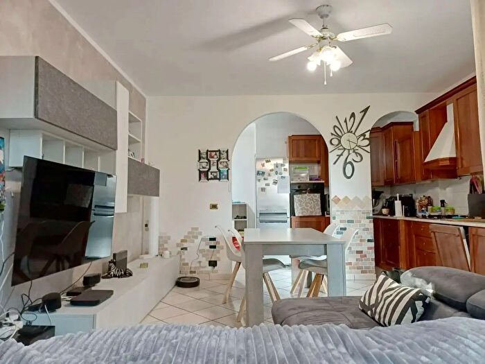 Appartamento trilocale in vendita in Via Don Marianetti, Cirie