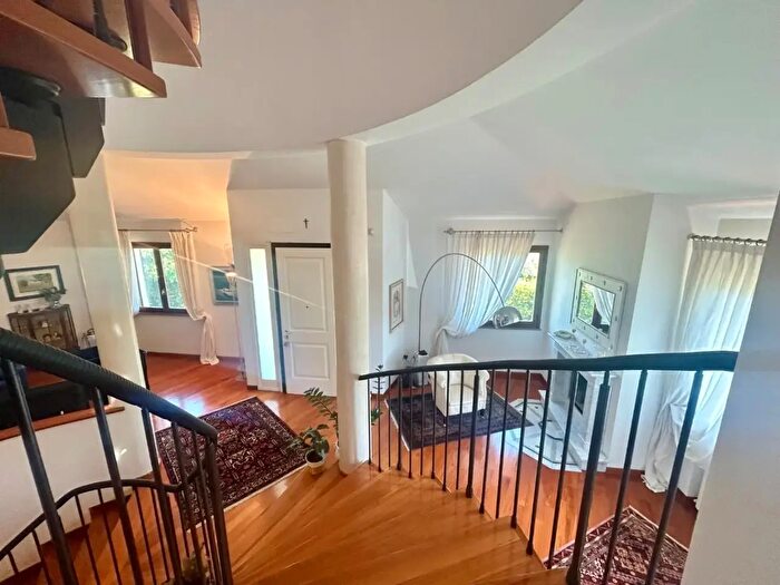 Casa con 8 locali in vendita in Bassa Fi, Cerreto Guidi