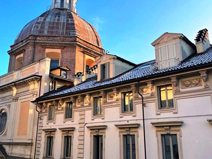 Appartamento bilocale in affitto in Via San Francesco dAssisi, Quadrilatero Romano, Torino