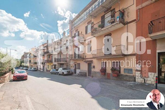 Appartamento trilocale in vendita in Viale Roma, Palombara Sabina