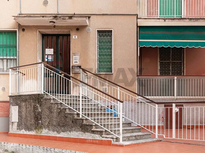 Appartamento bilocale in vendita in Salita Torre del Menegotto, Rapallo