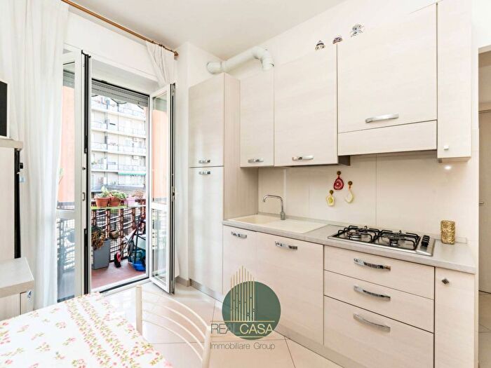 Appartamento bilocale in affitto in Via Federico Bellazzi, Ponte Nuovo, Milano