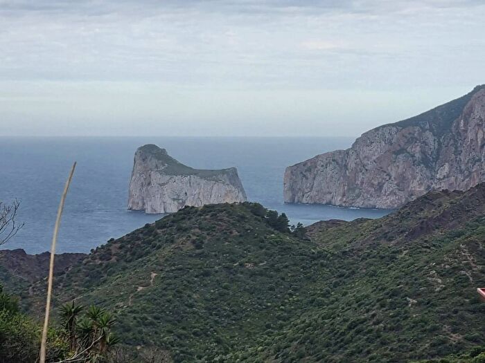 Casa quadrilocale in vendita in Via Pertini, Iglesias