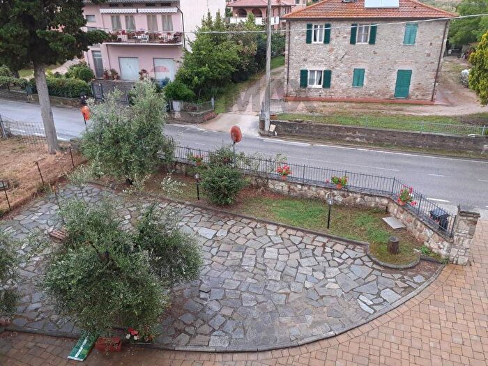 Appartamento bilocale in affitto in San Feliciano, Magione