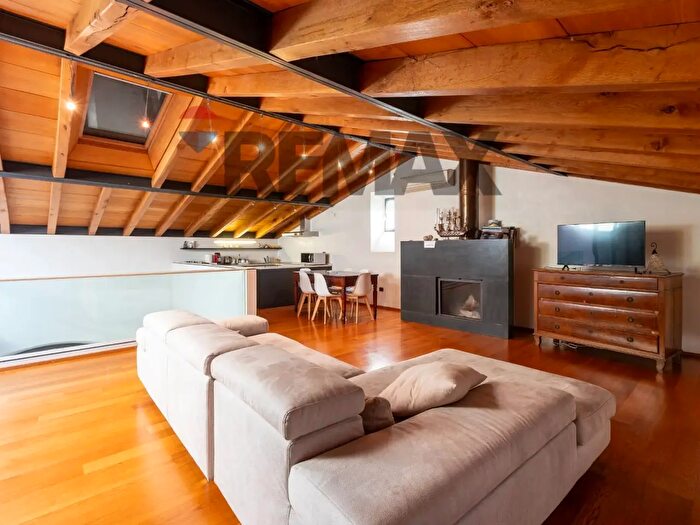 Appartamento trilocale in vendita in Via Roma, Busseto