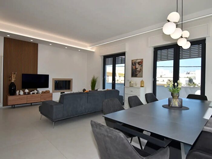 Casa quadrilocale in vendita in Via Po, Monteroni Di Lecce