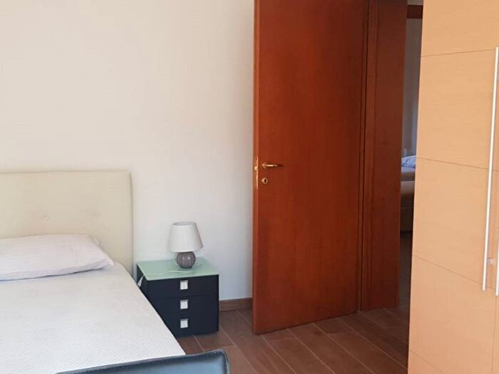 Appartamento quadrilocale in affitto in Via Alcuino, Sempione, Milano