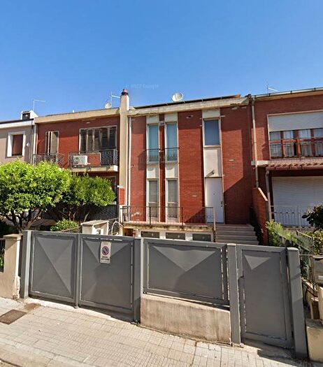 Casa con 6 locali in vendita in Via Atene, Genneruxi, Cagliari
