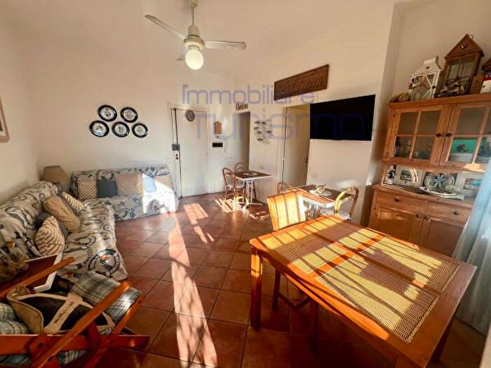 Appartamento trilocale in vendita in Via delle Rose, Misano Adriatico