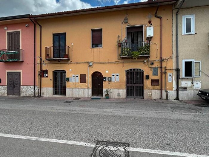 Appartamento trilocale in affitto in Via Pianodardine, Picarelli Rione Ferrovia Archi, Avellino