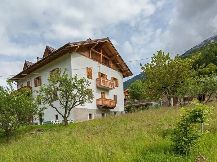 Appartamento trilocale in affitto in Via Bugnadei, Peio