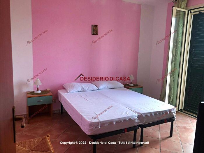 Appartamento bilocale in affitto in Viale Himera, Campofelice di Roccella