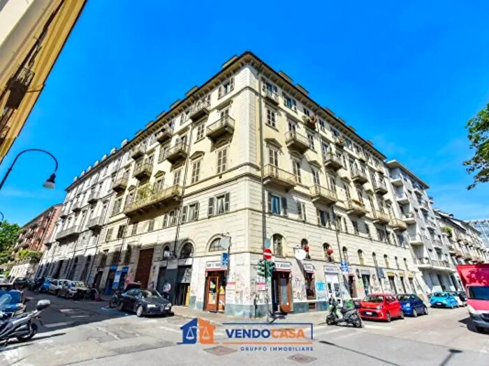 Appartamento con 5 locali in vendita in Via Giulia di Barolo, Torino