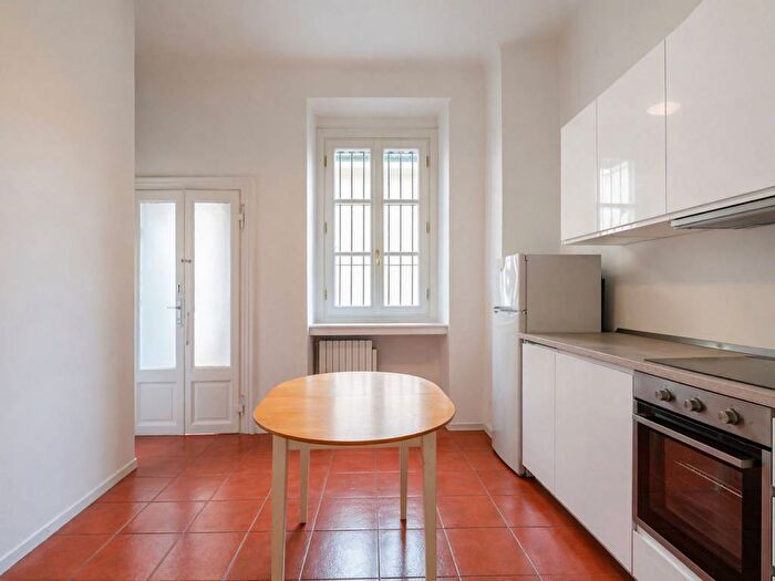 Appartamento bilocale in affitto in Via Pietro Custodi, Corso San Gottardo, Milano
