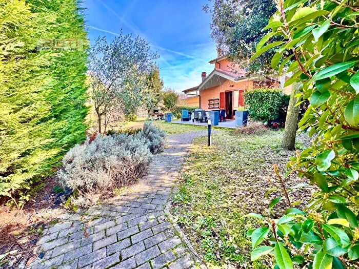 Casa con 5 locali in vendita in Via Celestino Rosatelli t, Rieti