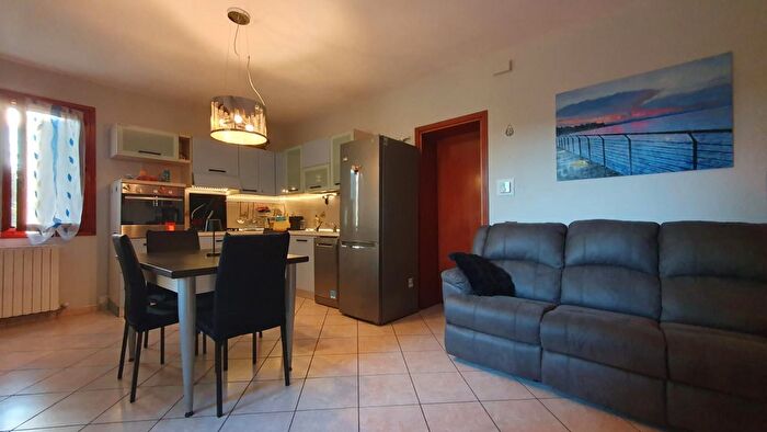 Casa quadrilocale in vendita in Via Giacomo Matteotti, San Possidonio