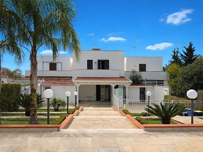 Casa con 5 locali in vendita in Ia Grecia, Porto Cesareo