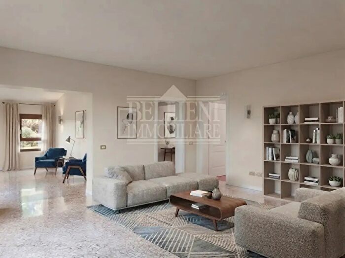 Appartamento con 5 locali in affitto in Via Giovanni Speranza, Vicenza