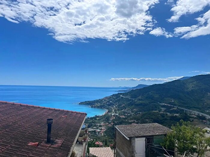Casa quadrilocale in vendita in Località Peidaigo, Ventimiglia