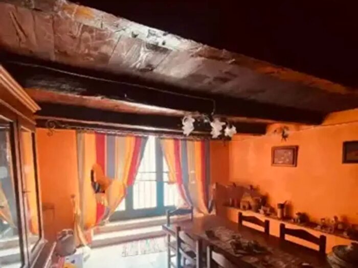 Appartamento con 6 locali in vendita in Via Piscobia, Bono