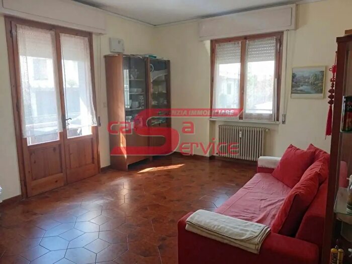 Appartamento con 5 locali in vendita in Montecatini Terme
