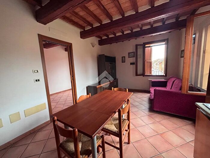 Appartamento trilocale in vendita in Via Carlo Pisacane, Massa Lombarda