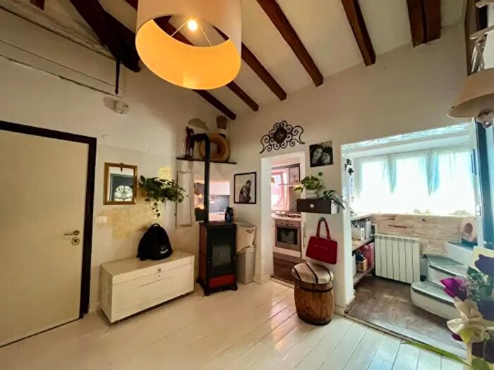 Appartamento trilocale in vendita in Piazza San Martino, Zagarolo