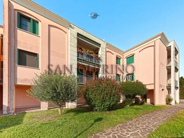 Appartamento trilocale in vendita in Via Fiscale, Guastalla