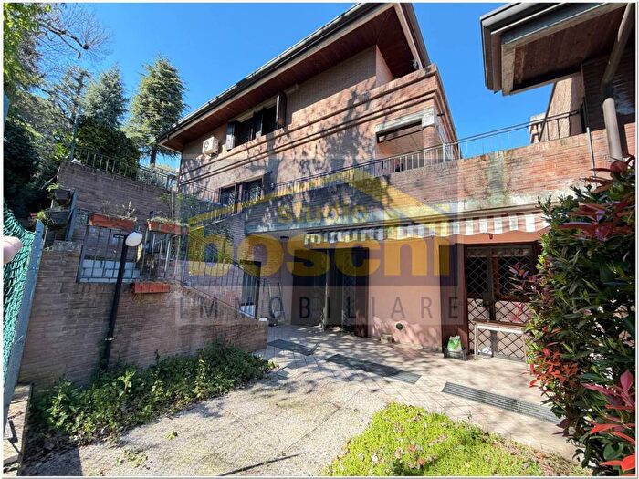 Case in Vendita e in Affitto - 3