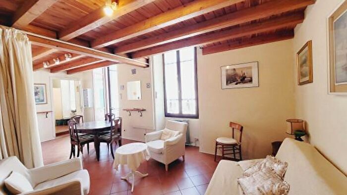 Appartamento trilocale in vendita in Via Nizza, Diano Marina