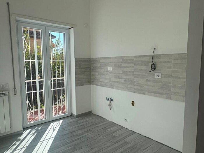 Appartamento bilocale in affitto in Via Domenico Fava, Ottavia, Roma