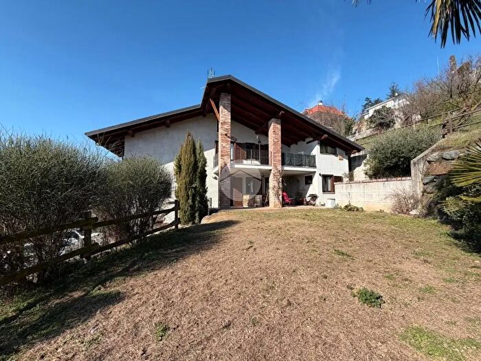 Casa con 5 locali in vendita in Via dei Caduti, Almese