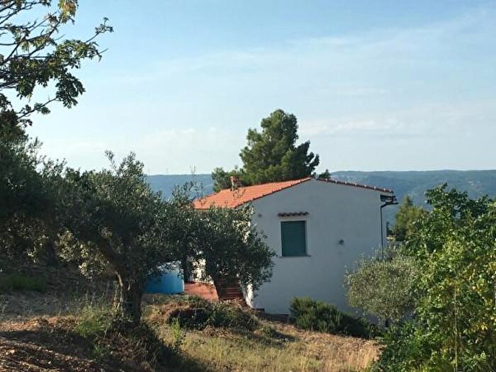 Casa con 6 locali in vendita in Sambuca Di Sicilia