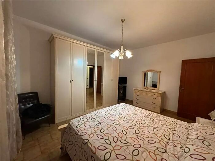 Appartamento con 7 locali in affitto in Fucecchio