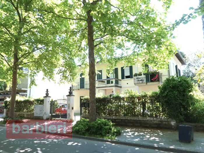 Appartamento trilocale in affitto in Viale dei Mille, Cervia