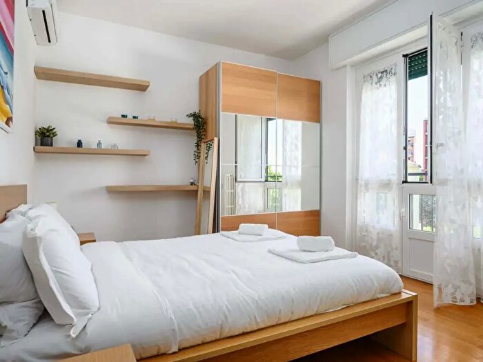 Appartamento monolocale in affitto in Via Angelo Inganni, Milano