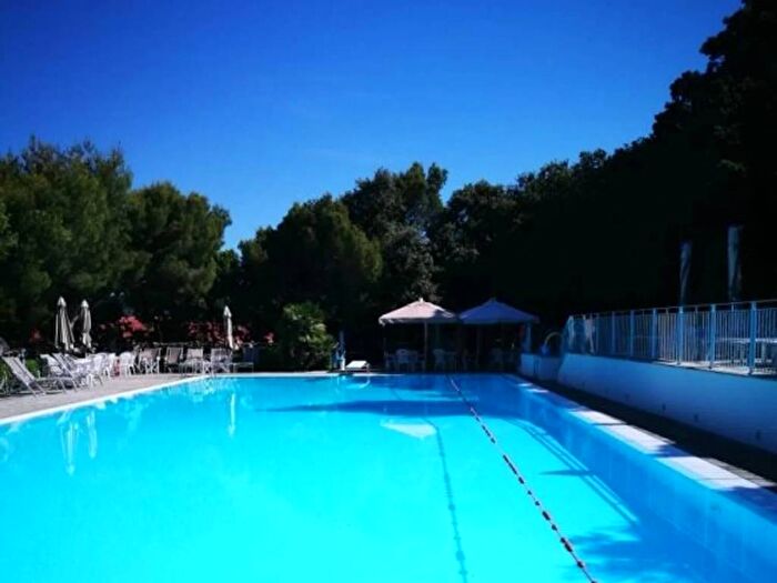 Appartamento trilocale in affitto in Via Aurelia, Castiglioncello, Rosignano Marittimo