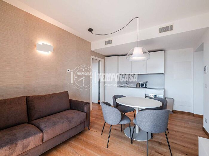 Appartamento bilocale in affitto in Via Privata Ruggero Ruggeri, Udine, Milano