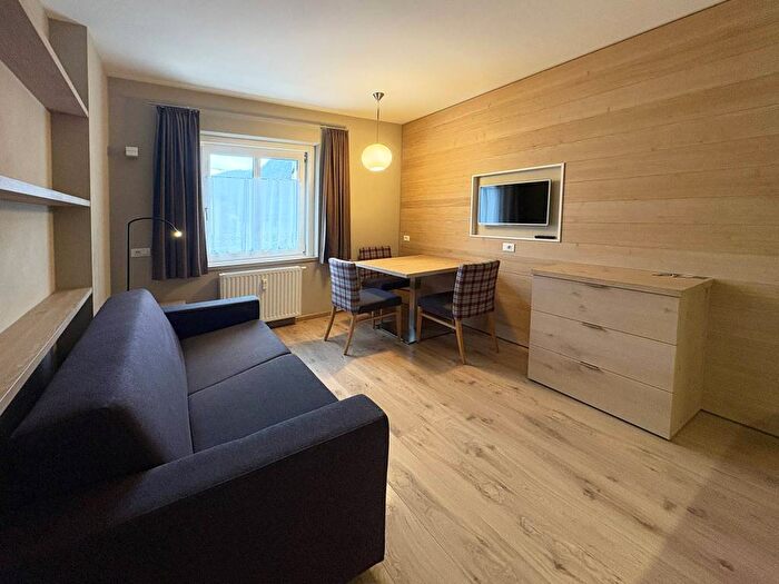 Appartamento bilocale in affitto in Strada Rezia, Ortisei