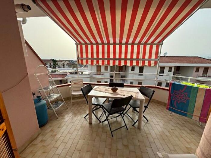 Appartamento trilocale in vendita in Via Nazionale, San Nicola Arcella