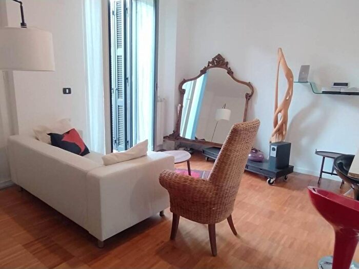 Appartamento bilocale in affitto in Via Nervesa, Lodi Brenta, Milano