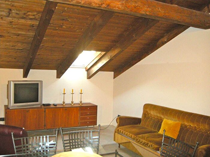 Casa quadrilocale in affitto in Località Quartino, Melazzo