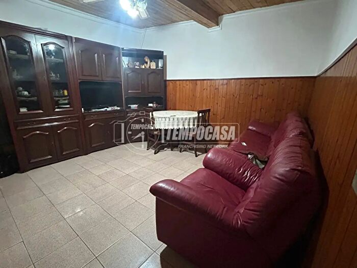 Appartamento trilocale in vendita in Via Ballarati, Busto Arsizio