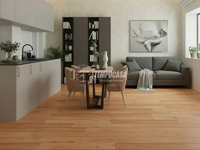 Appartamento trilocale in vendita in Via Migliarone, Alpignano