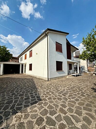 Appartamento quadrilocale in vendita in Carceri