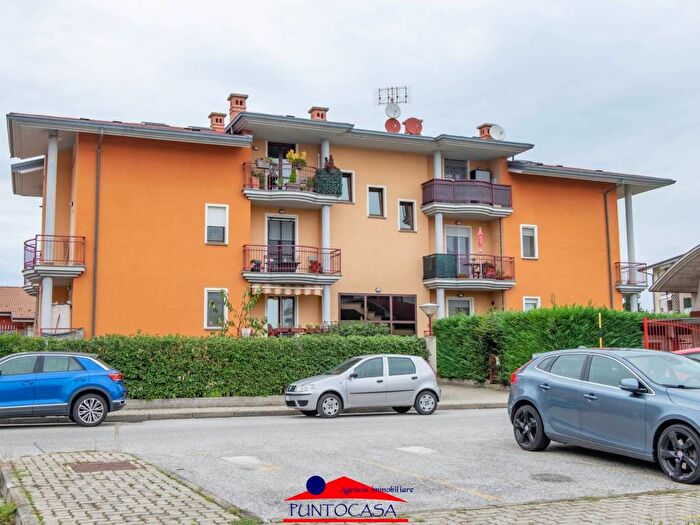 Appartamento bilocale in affitto in Via Piave, Centro, Busca