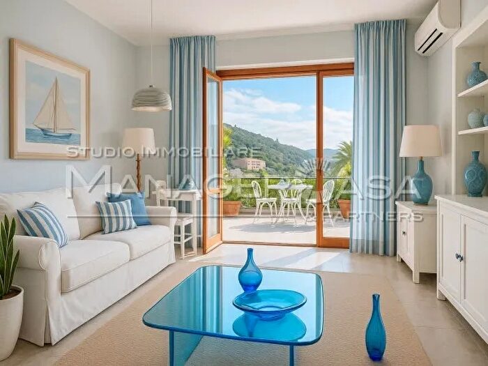 Appartamento quadrilocale in vendita in Rapallo