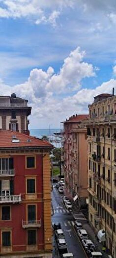 Appartamento con 6 locali in vendita in Piazza Giuseppe Verdi, La Spezia