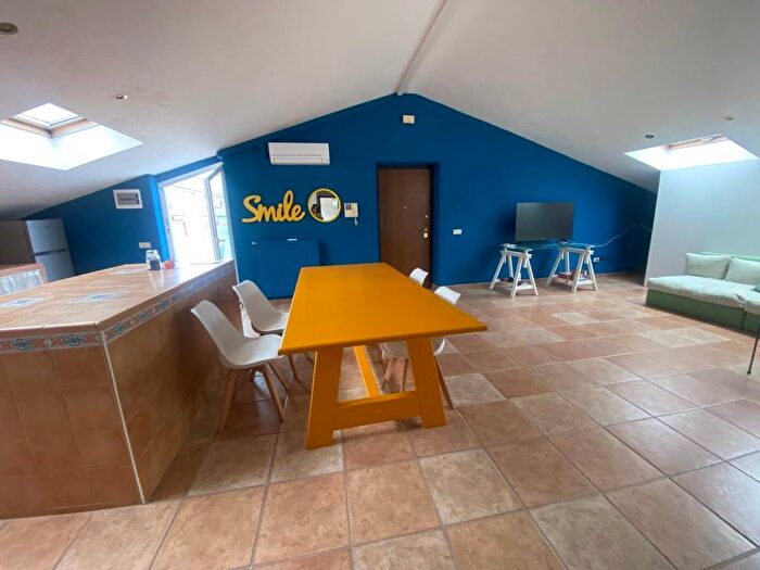 Appartamento trilocale in affitto in Via Giuseppe Mazzini, Piazza Salotto Corso Umberto, Pescara