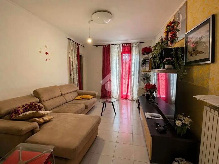 Appartamento bilocale in vendita in Via Ceresole, Torino